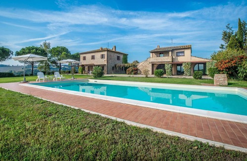 Papiano Villa | Farmhouse with swimming pool in Umbria