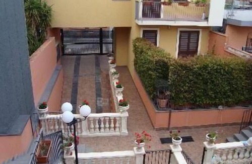 Stazzo Apartment | Flat 'Adriana' near the beach