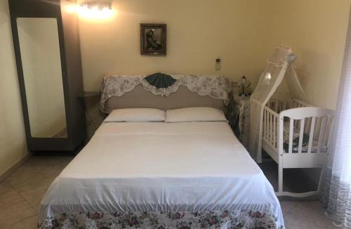 Torre Annunziata Apartment | FMR Oplonti PLINIO B&B