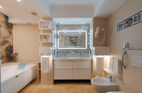 Taormina City Centre Villa | GARDEN VILLA SUITE - Hotel Villa Schuler