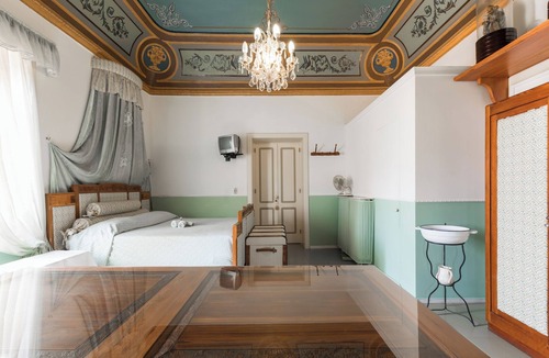 Leni Bed & Breakfast | Giuliana Room in Salina B&B Villa Pittorino