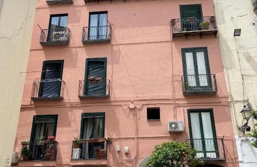 Historical Downtown Salerno Hotel | Glam House
