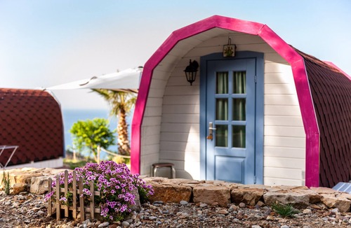 Tusa House | Glamping 'Melograno' with Sea View, Wi-Fi and Air Conditioning