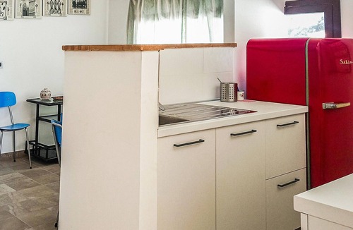 Giuliana House | Gorgeous home in Giuliana with WiFi