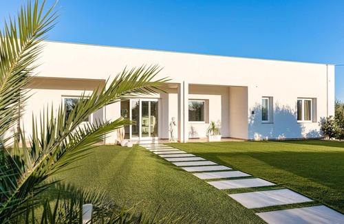 Marinella di Selinunte House | Gorgeous home in Castelvetrano