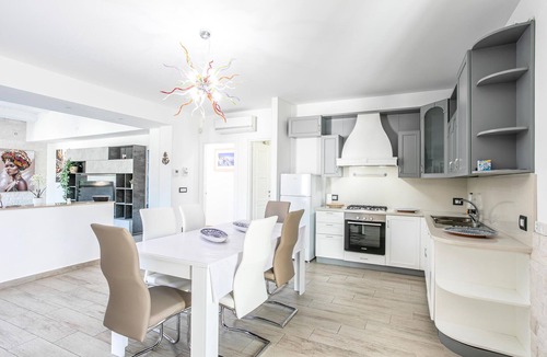 Casa Papa House | Gorgeous home in Modica