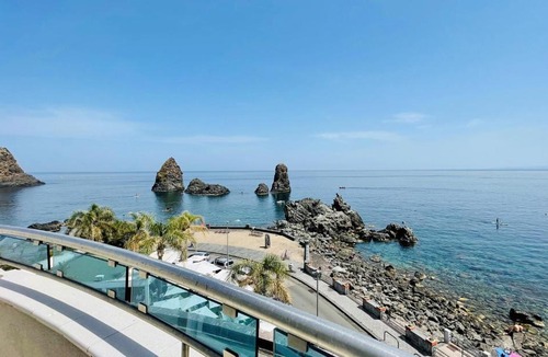Aci Trezza Hotel | Grand Hotel Faraglioni