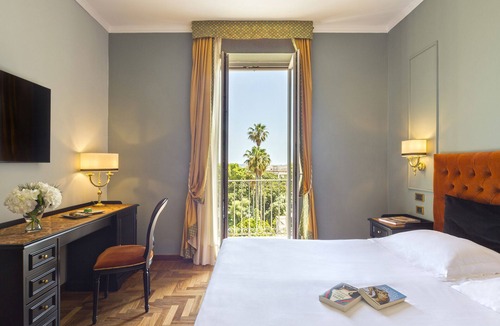 Grottasanta Hotel | Grand Hotel Villa Politi