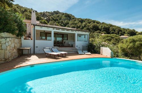 Arzachena Villa | Green Art House