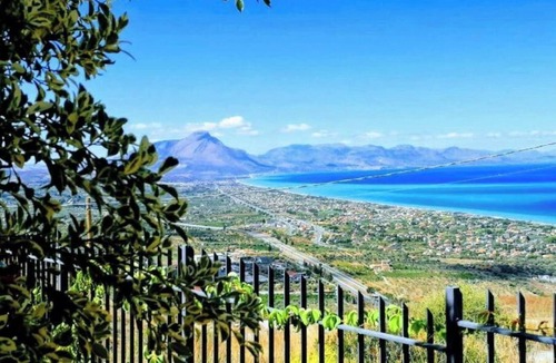 Cefalu Villa | Green villa Cefalù sea view 3