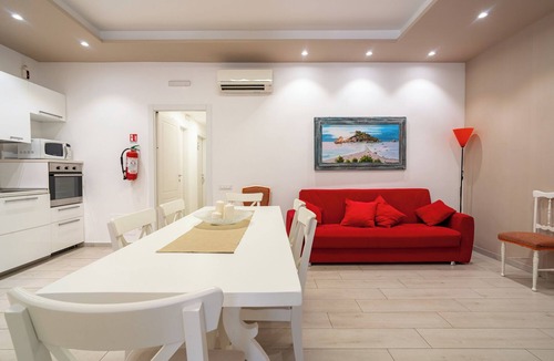 Villagonia House | Guest Home RoSe - Comfort room