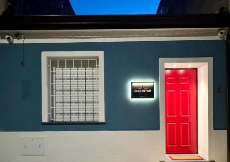 Gioia Tauro Apartment | Guest Star Apartments