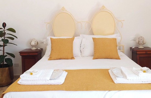 Centro Storico Bed & Breakfast | Historic home with a breathtaking garden in the heart of Salento