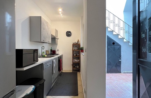 Riposto House | Historical sea town house, sun roof Terrace, close to beach/Etna/bars/Tormina