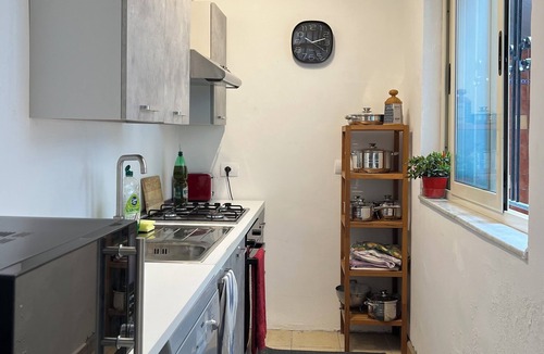 Riposto House | Historical sea town house, sun roof Terrace, close to beach/Etna/bars/Tormina