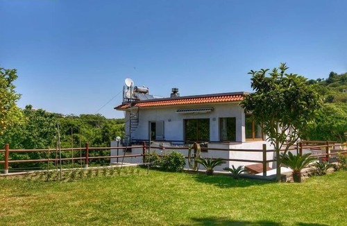 Barano d'Ischia House | Holiday apartment Barano d'Ischia for 1 - 6 persons with 1 bedroom - Holiday house