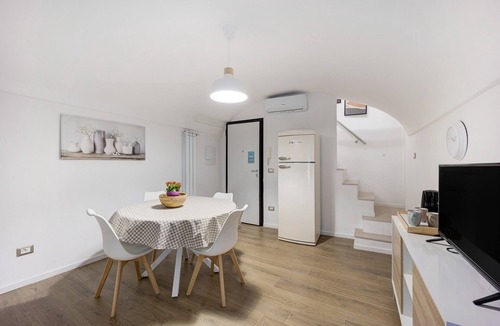 Soldano Apartment | Holiday Apartment 'Dolce Soggiorno - Soldano' with Sea View, Terrace & Wi-Fi
