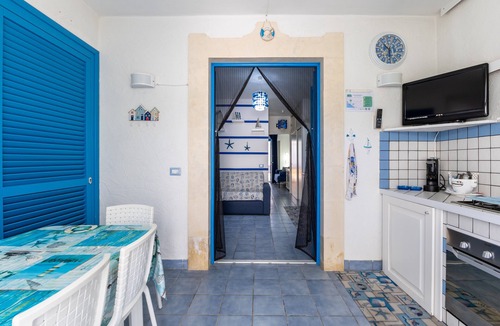 Santa Maria del Focallo Apartment | Holiday Apartment "Home Borgo Rio Favara" with Private Terrace & Wi-Fi
