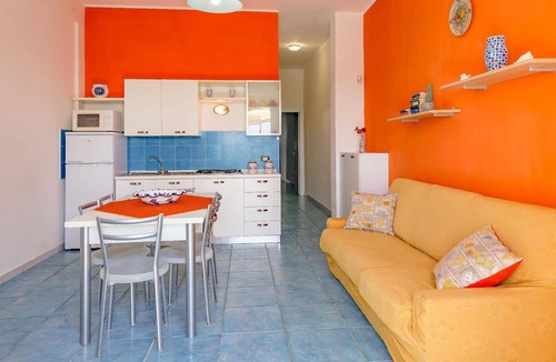 Sciacca Apartment | Holiday Apartment in Sciacca with Terrace, Garden and Barbecue