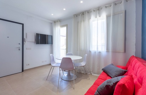 Casuzze Apartment | Holiday Apartment "Verdemare" with Sea View, Balcony and Wi-Fi