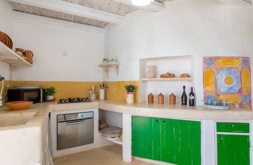 Salve Villa | Holiday cottage with sea view and private pool