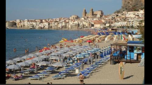 Campofelice di Roccella House | Holiday Homes
