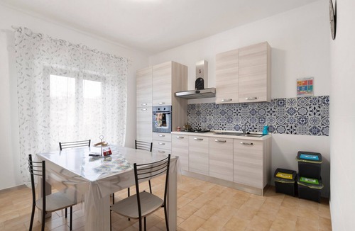 Isola delle Femmine House | Holiday Home "La Coccinella" close to the Sea with Balcony & Wi-Fi
