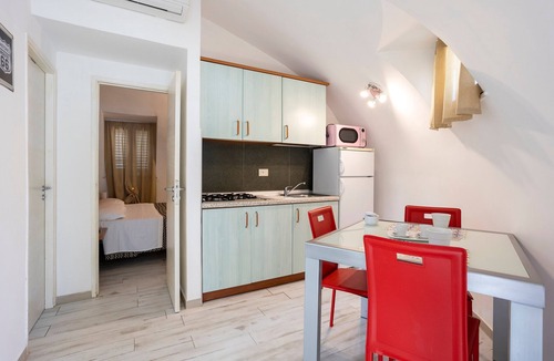 San Giorgio House | Holiday Home '3 Sirene Sciacca Fronte Mare' with Sea View, Wi-Fi and Air Conditioning