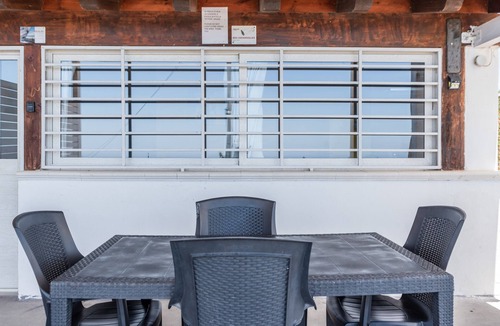Realmonte Apartment | Holiday Home 'Abbacari 1' with Sea View, Wi-Fi and Air Conditioning