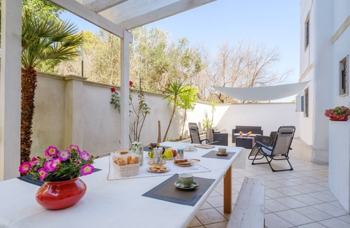 Galatone House | Holiday Home 'Angel' with Private Terrace, Wi-Fi and Air Conditioning