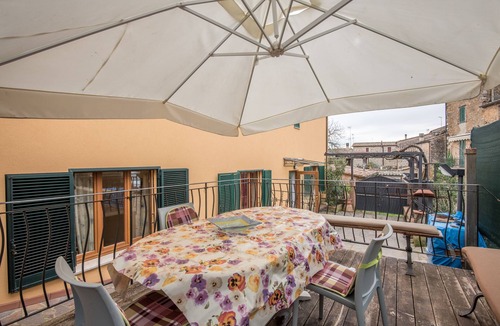 Lama House | Holiday Home "La Casa di Gloria" with Terrace