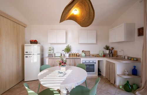 Nardo House | Holiday Home 'Oasi Naturale Di Porto Selvaggio' with Terrace, Wi-Fi and Air Conditioning