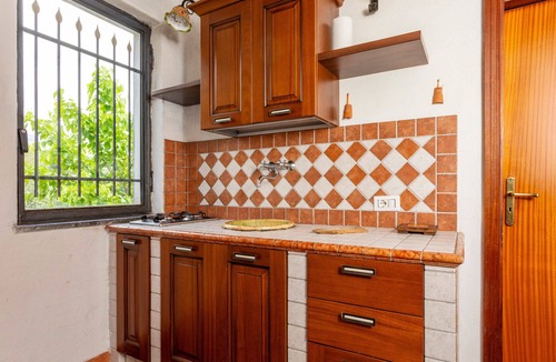 Piedimonte Etneo Apartment | Holiday Home 'Palmento' with Sea View, Wi-Fi and Air Conditioning