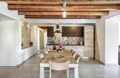 Giarratana House | Holiday Home Villa Belvedere by Interhome