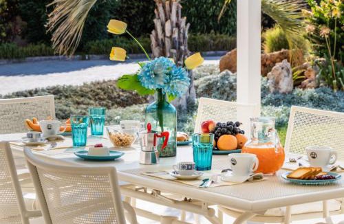 Noto Marina House | Holiday Home 'Villa Luisa' by Interhome