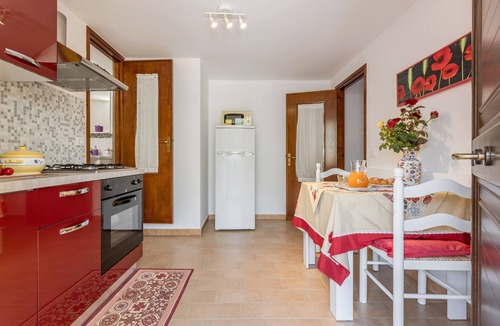 Torretta House | Holiday Home 'Villa Salvatore' with Mountain View, Terrace and Wi-Fi