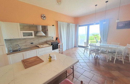 Laureana Cilento House | Holiday home with view and pool