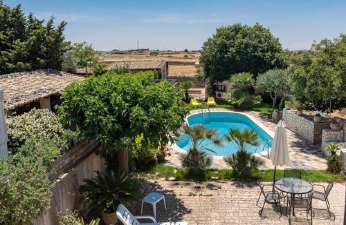 Tresauro House | Holiday house Ragusa (Stadt) for 1 - 6 persons with 3 bedrooms - Holiday home