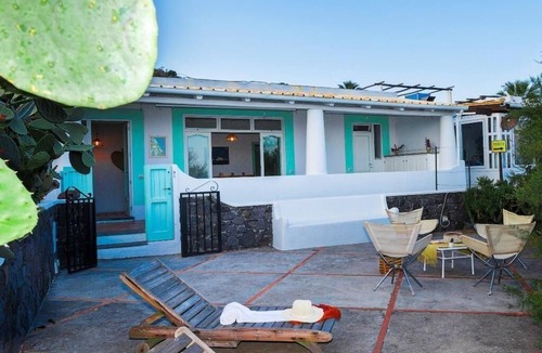 San Vincenzo House | Holiday house Stromboli for 2 - 6 persons with 2 bedrooms - Holiday house