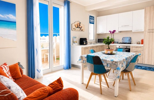 Balestrate Apartment | Holiday house "The house of Nancy at the sea" with air conditioning