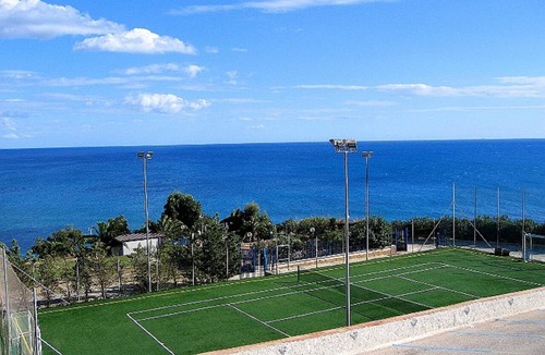 Tonnara di Bonagia Apartment | Holiday House With Panoramic View, Balcony, Wifi, and Near the Sea