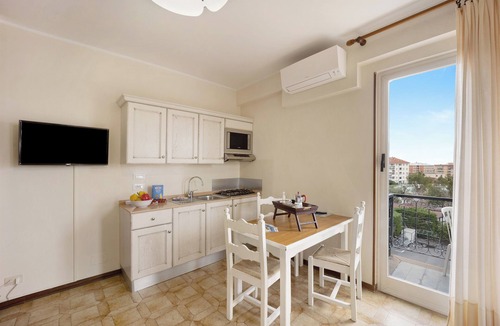 San Bartolomeo al Mare House | Holiday Home 'E6-11 Monolocale Borgo della Rovere' close to the Sea with Balcony & Wi-Fi