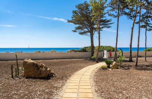 Punta Milocca Villa | Holiday villa for 6 People at the Sea in Sicily