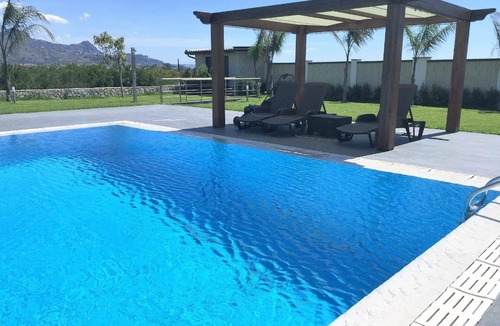 Calatabiano House | Holiday villa 'Villa Fenice' with private pool