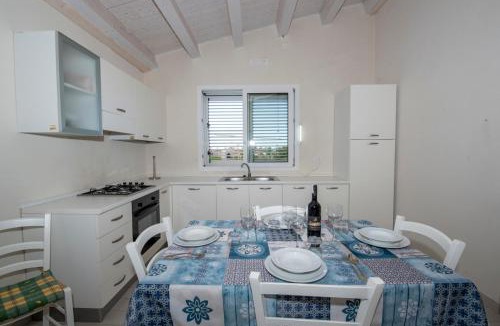 Avola Apartment | Holiday Villa White