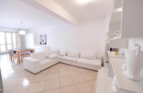Avellino Apartment | Home & Corso Elegant City Stay Avellino -Casa Vacanza con Terrazza Privata