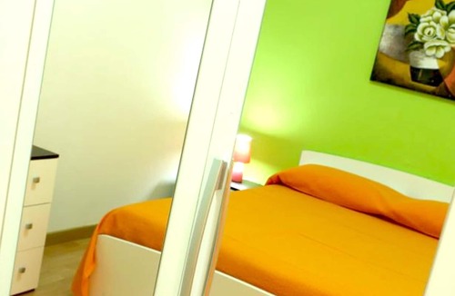 Vaccarizzo Apartment | Homerez - 50 m away from the beach! Appartement for 3 ppl. with shared pool