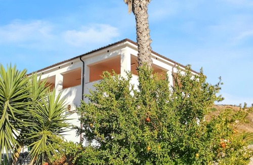 Montallegro Apartment | Homerez - Apartment in Montallegro