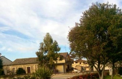 Vibo Valentia Apartment | Homerez - Appartement 13 km away from the beach for 3 ppl. at Vibo Valentia