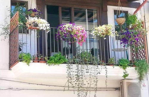 Pozzallo Apartment | Homerez - Beautiful appartement for 4 ppl. with balcony at Pozzallo